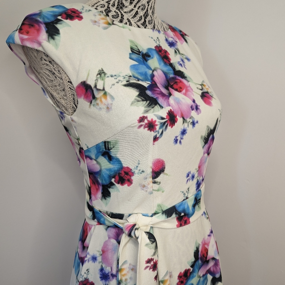 Floral Dress with Waist Tie